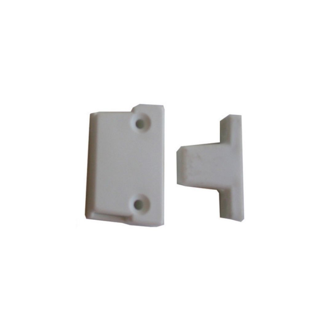 מחבר ארון קלין