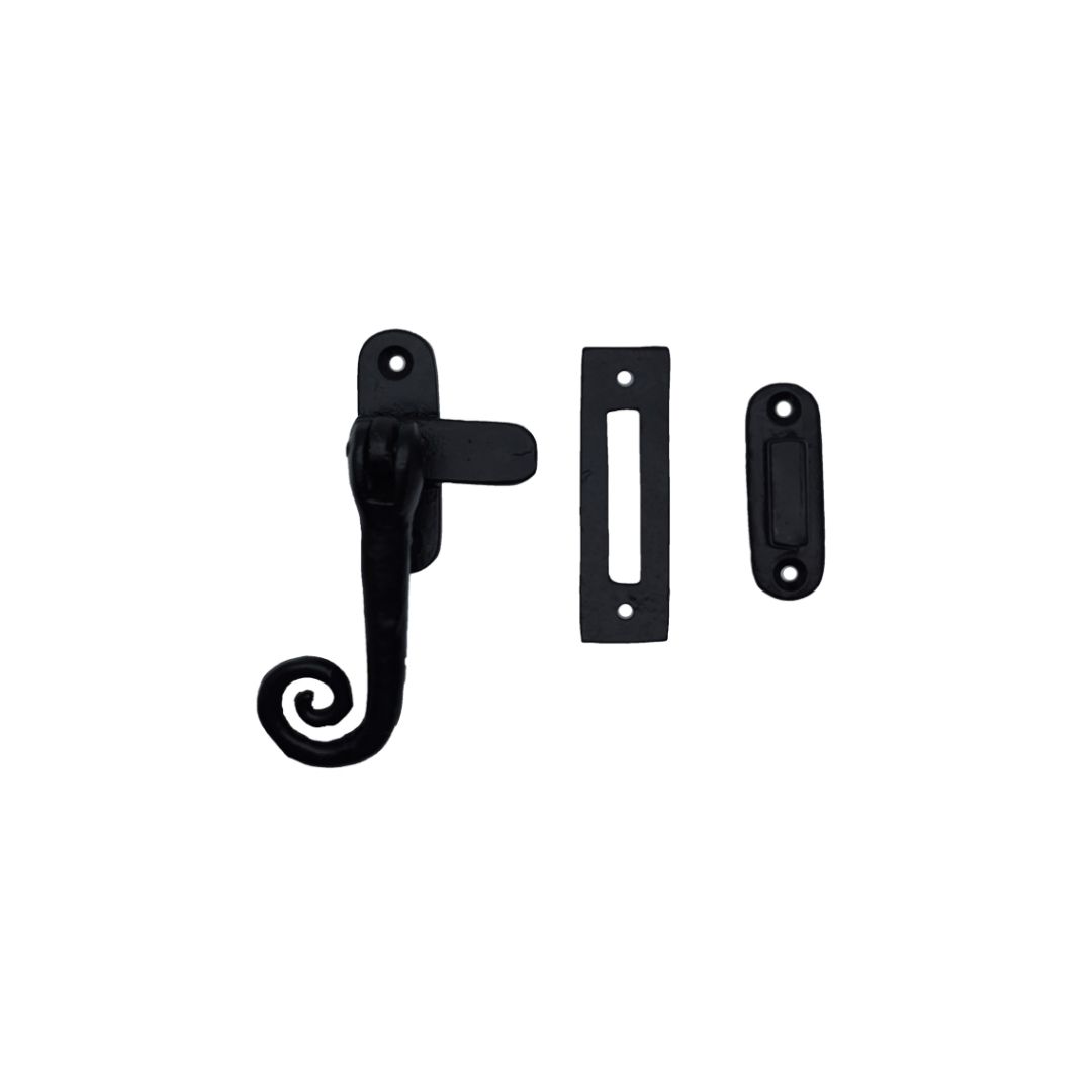 בריח עתיק לחלון 109